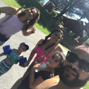 Meet your Posher, Ariel